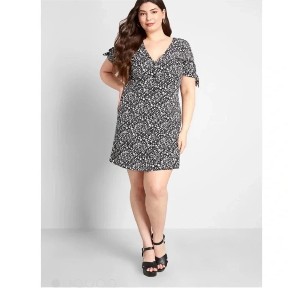 Modcloth Just Gotta Have It Floral Mini Dress Tie Sleeve Cottagecore Boho